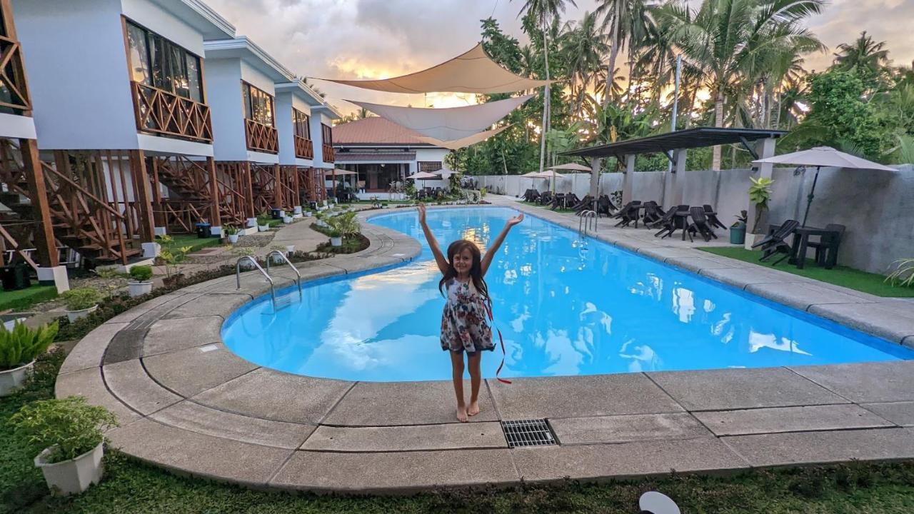 Bakawan Hideaway Resort And Restaurant Tomas Oppus Exterior foto